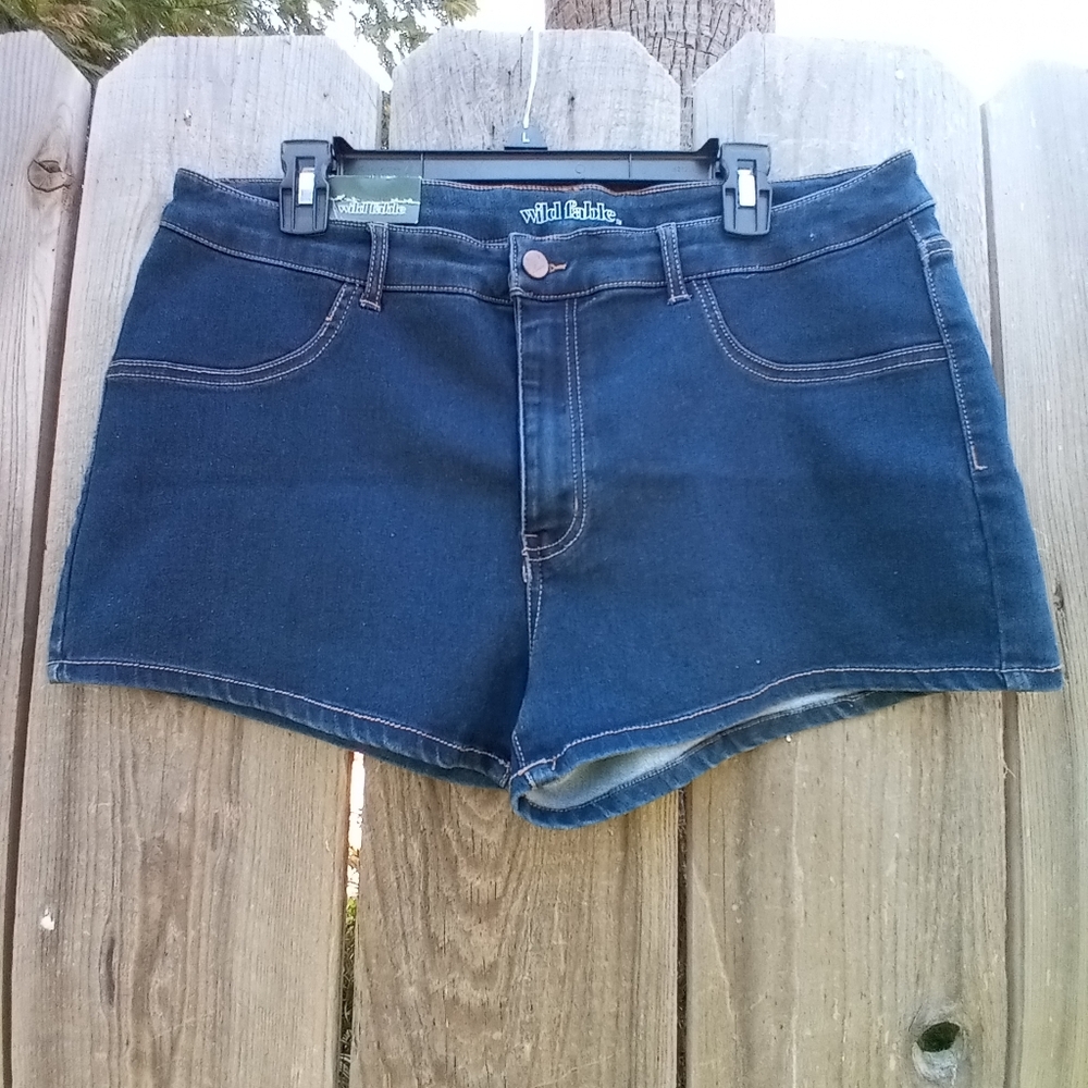 Wild Fable Denim Shorts 18 High Waisted Fit Blue Front Pockets Stretchy New